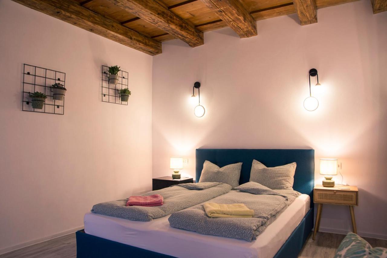 Seek And Hide - Csilla'S Tiny Hideaway Brașov Exterior foto